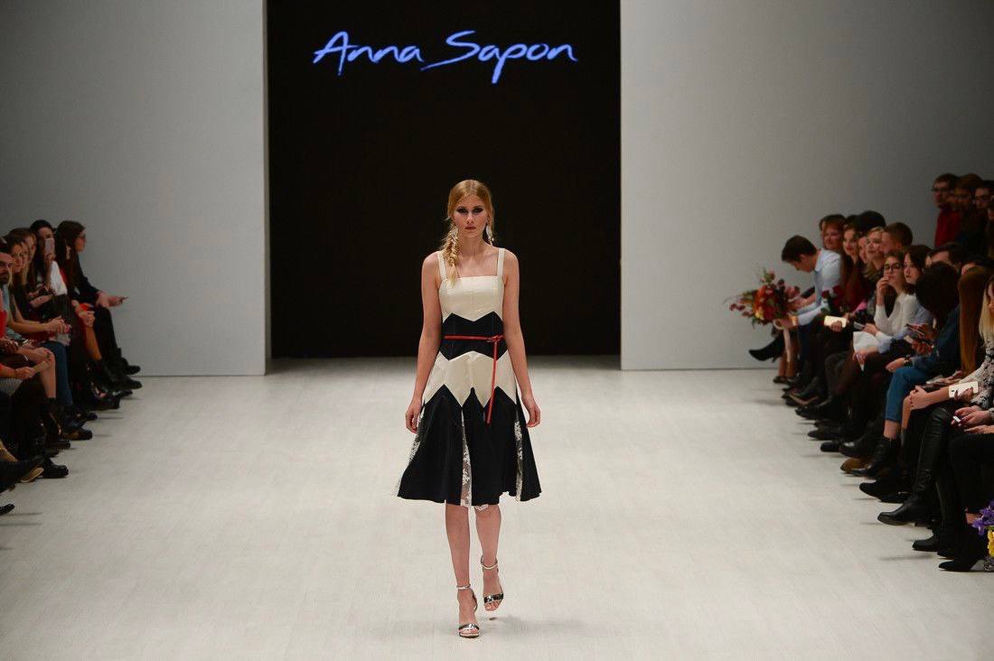 Anna Sapon Fashion Show